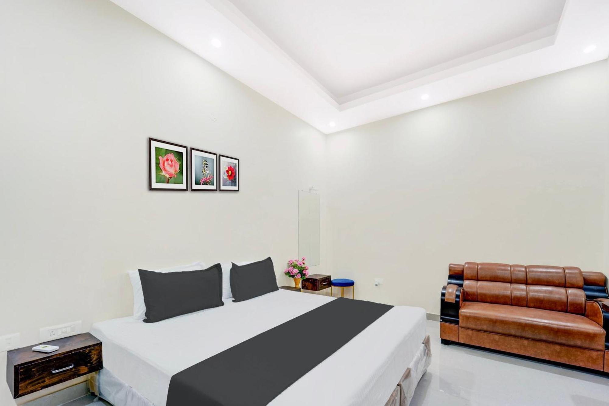 Hotel O The Elegance Resort Danapur Exterior foto